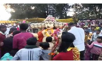 यहां नहीं होता रावण दहन, बल्कि निभाई जाती है अनूठी परंपरा — मिट्टी के रावण की नाभि से निकाला जाता है अमृत, जानिए इसके पीछे की मान्यता…