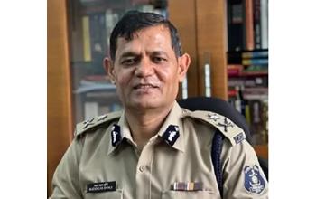 आपत्तिजनक फोटो वायरल: IPS रतन लाल डांगी निलंबित, विभागीय कार्रवाई शुरू