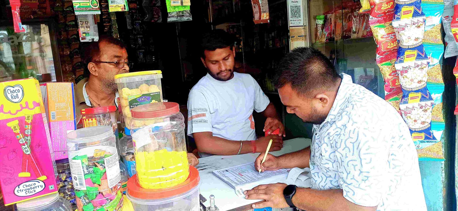 स्मार्ट मीटर के खिलाफ कांग्रेस का महाअभियान, घर-घर पहुंच रहे युवा कांग्रेसी