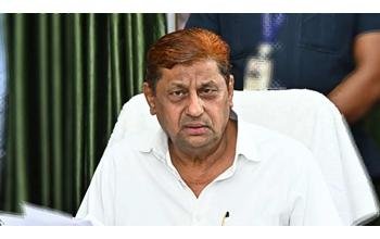 चरागाह की जमीन उद्योग विभाग को सौंपने का आरोप, मोहम्मद अकबर ने उठाए सवाल; राजस्व मंत्री से मांगा जवाब