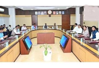 छत्तीसगढ़ कैबिनेट के अहम फैसले: अतिथि व्याख्याता नीति में बदलाव, पूर्व अग्निवीरों के लिए 10% आरक्षण के भर्ती नियम मंजूर… जानिए बैठक में लिए गए अन्य फैसले